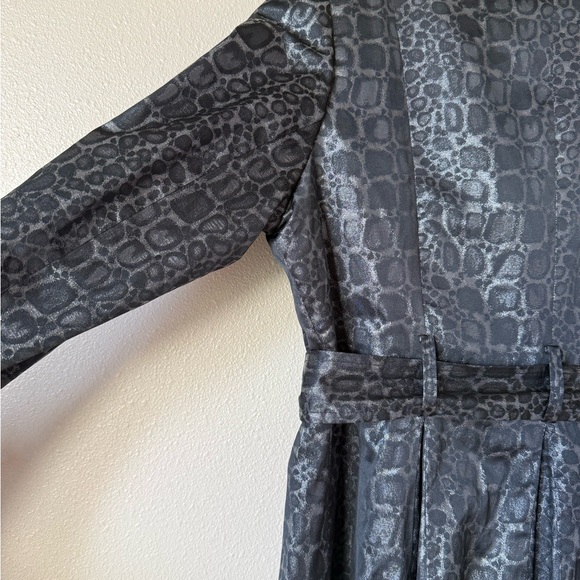 Helene Berman Trench Coat - Picture 7 of 9